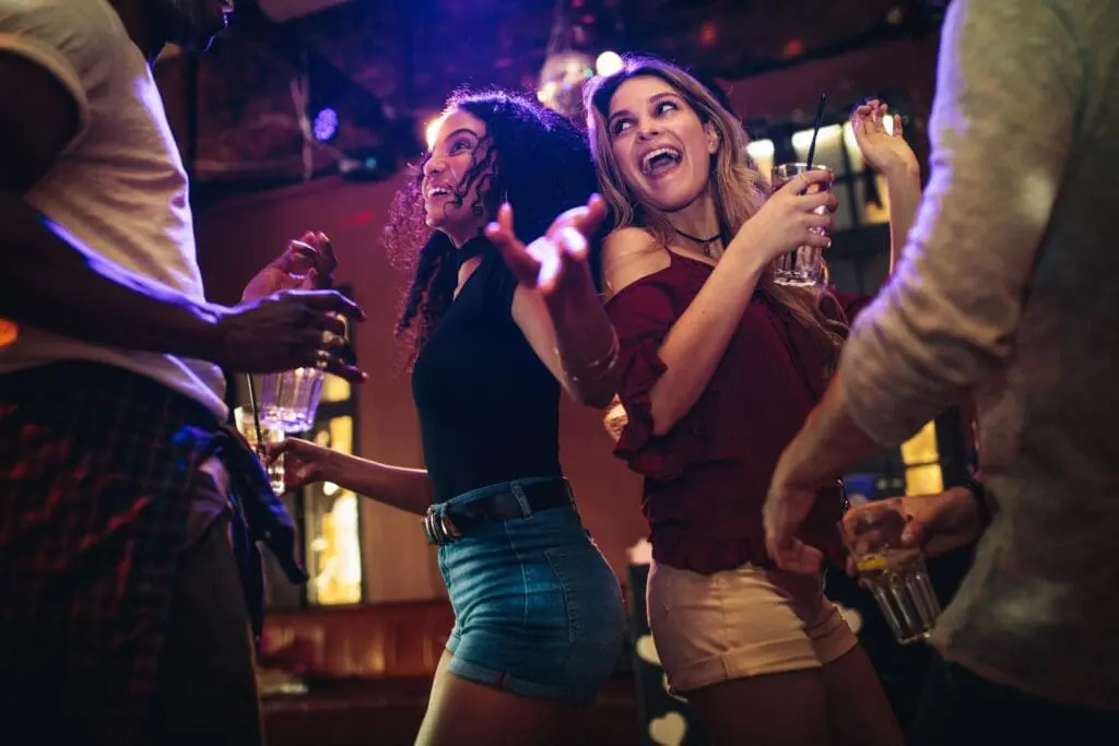 dancing bars nashville